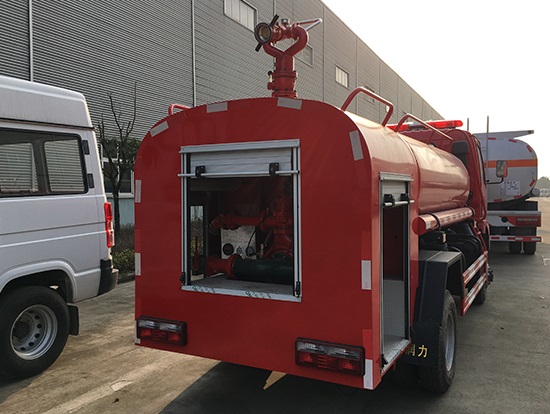 |L(fng)С(q)ɭˮ܇(ch)